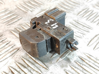 Кнопка стеклоподъемника Nissan Navara d40