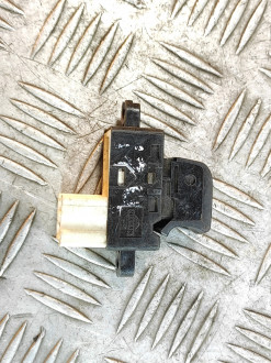 Кнопка стеклоподъемника Nissan Tiida c11