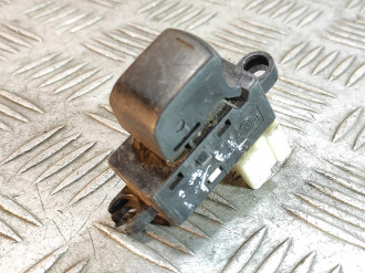 Кнопка стеклоподъемника Nissan Tiida c11