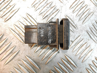 Кнопка открывания багажника Nissan Maxima a32