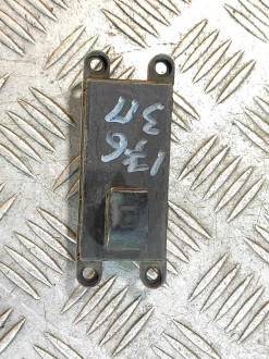 Кнопка стеклоподъемника Nissan Maxima a32