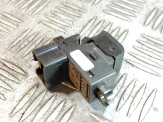 Кнопка стеклоподъемника Nissan Navara d40