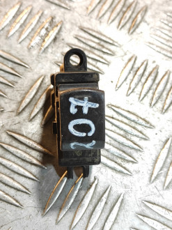 Кнопка стеклоподъемника Nissan Teana j32