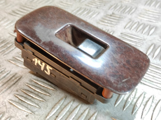 Кнопка стеклоподъемника Nissan Maxima a32