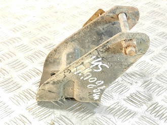 Кронштейн двигателя Nissan Maxima a32