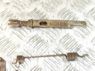 Механизм ручника Nissan Micra K11