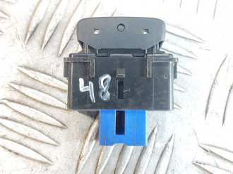 Кнопка обогрева сидений Nissan Teana j32