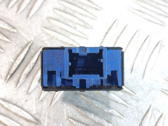 Кнопка обогрева сидений Nissan Teana j32