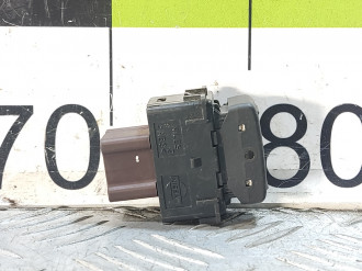 Кнопка обогрева сидений Nissan Murano z50