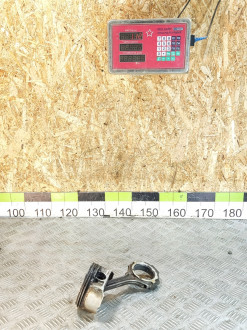 Поршень с шатуном Nissan Murano z50