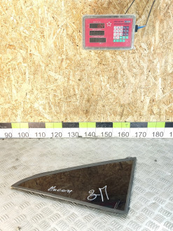 Стекло кузовное глухое заднее правое Nissan Murano z50