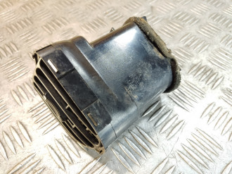 Дефлектор воздушный Nissan Avenir 1995