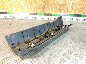 Накладка порога внутренняя передняя правая Nissan X-trail 2007 2014