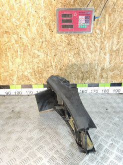 Консоль Nissan Tiida c11