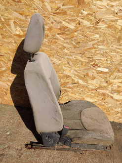 Сиденье переднее левое Nissan Almera N16