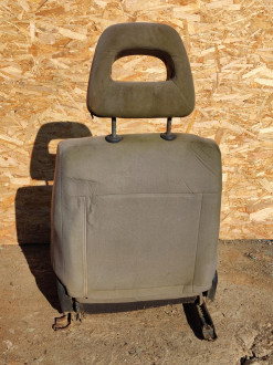 Сиденье переднее левое Nissan Almera N15