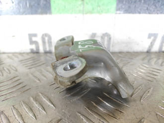 Петля двери передней левой нижняя Nissan Qashqai 2009