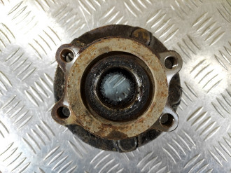 Ступица передняя Nissan Qashqai 2009