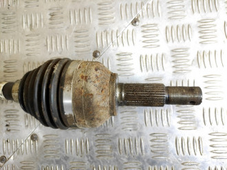 Полуось передняя левая Nissan Qashqai 2009