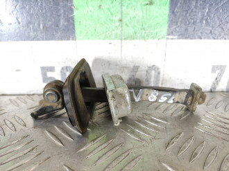 Ограничитель двери задний Nissan Qashqai 2009