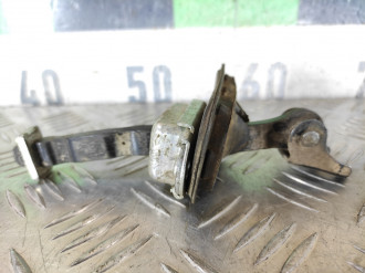 Ограничитель двери задний Nissan Qashqai 2009