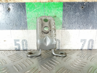 Петля двери задней левой нижняя Nissan Qashqai 2009