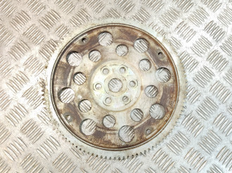 Маховик Nissan Micra K11