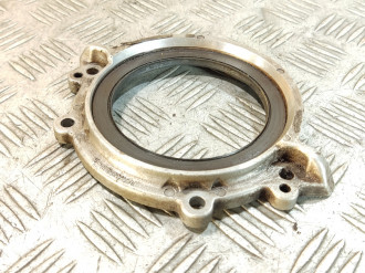 Крышка коленвала Nissan Micra K11