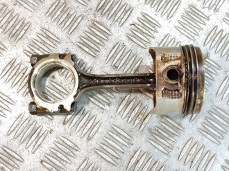 Поршень с шатуном Nissan Micra K11