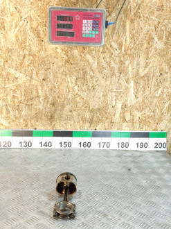 Поршень с шатуном Nissan Micra K11