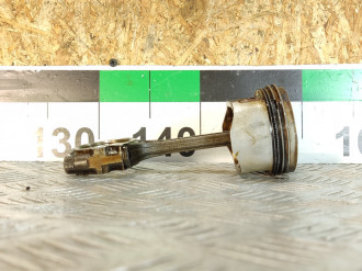 Поршень с шатуном Nissan Micra K11