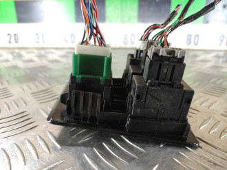 Кнопка регулировки зеркал Nissan Qashqai 2009