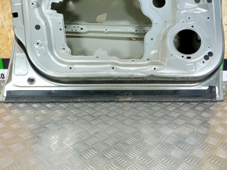 Дверь передняя левая Nissan Qashqai 2009