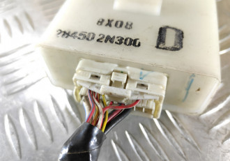 Блок управления центральным замком Nissan Almera N15