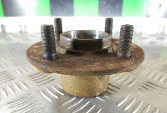 Ступица задняя Nissan Almera N15