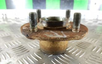 Ступица задняя Nissan Almera N15