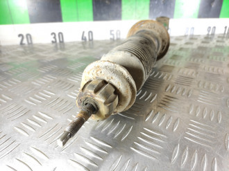 Амортизатор задний правый Nissan Almera N15