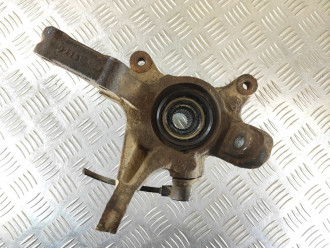 Кулак поворотный передний левый Nissan Almera N15