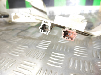 Проводка двери перед. Nissan Almera N15