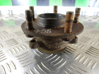 Ступица передняя Nissan Qashqai 2009