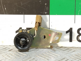 Динамик Nissan Maxima a32