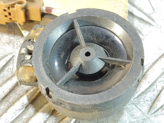 Динамик Nissan Maxima a32