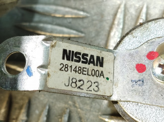 Динамик Nissan Tiida c11