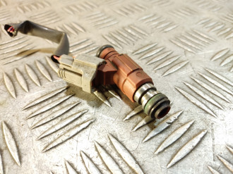 Форсунка двигателя Nissan Maxima a33