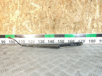 Поводок стеклоочистителя передний правый Nissan Maxima a33