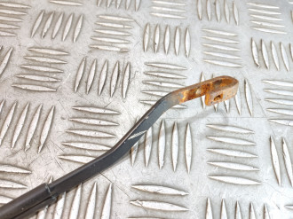 Поводок стеклоочистителя передний левый Nissan Maxima a33