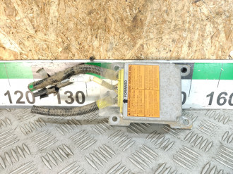 Блок управления Air Bag Nissan Maxima a33