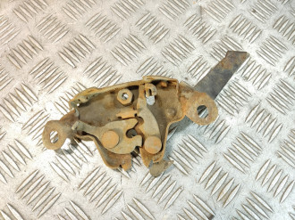 Замок капота Nissan Maxima a33