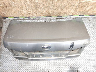 Крышка багажника Nissan Maxima a33