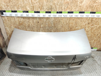 Крышка багажника Nissan Maxima a33